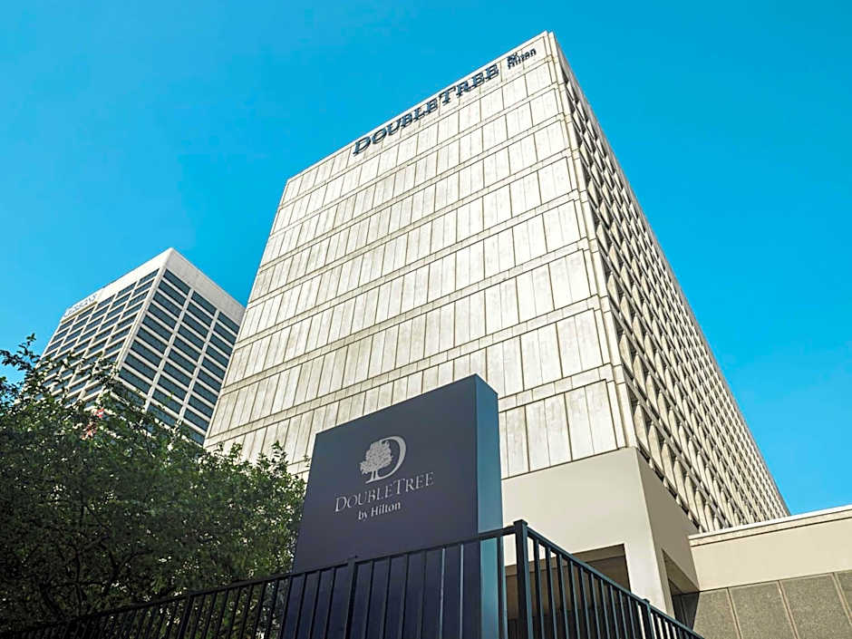 DoubleTree by Hilton Newark Penn Station, NJ