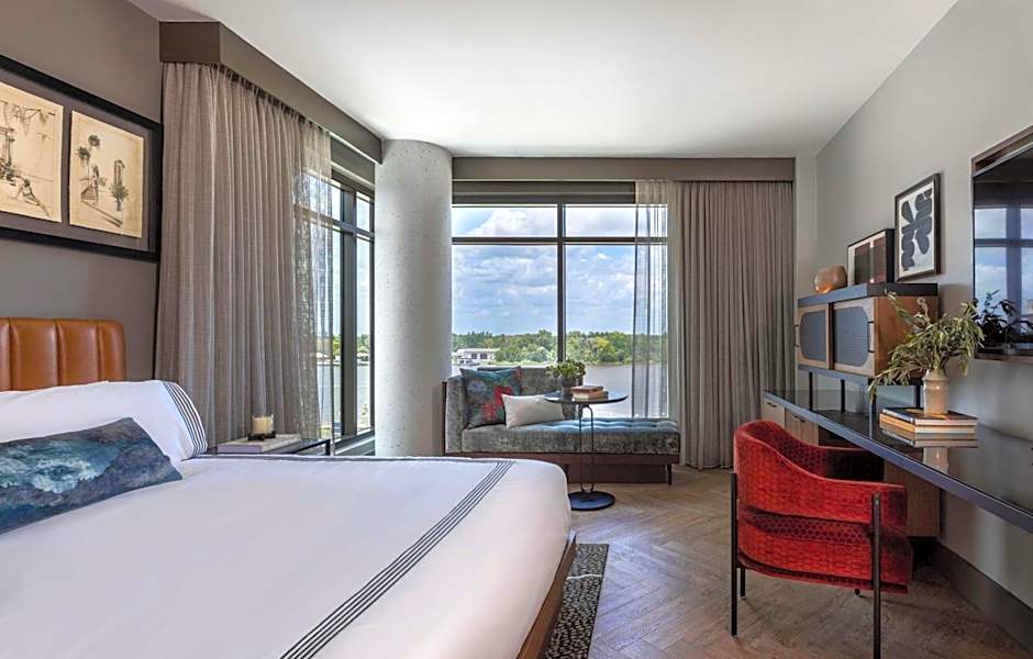 Thompson Savannah by Hyatt