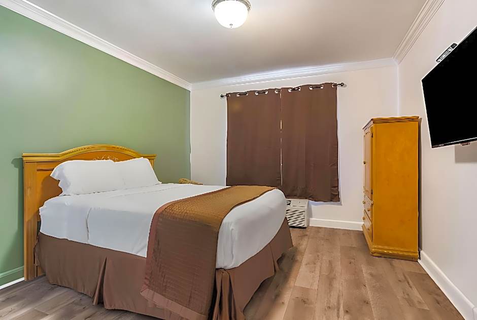 Americas Best Value Inn Historic Clewiston Inn