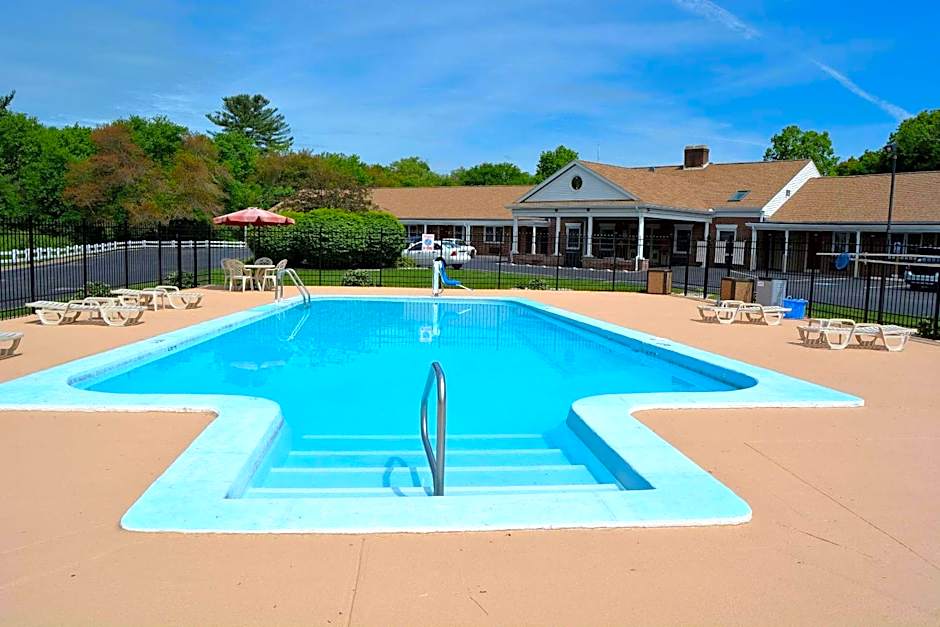 Quality Inn Raynham - Taunton