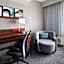 Courtyard by Marriott Raleigh North/Triangle Town Center