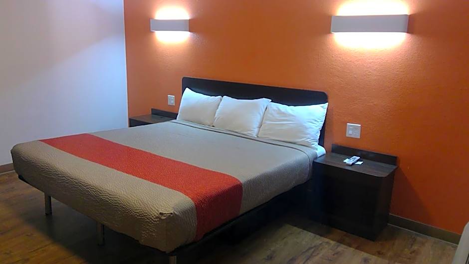 Motel 6-Clovis, NM