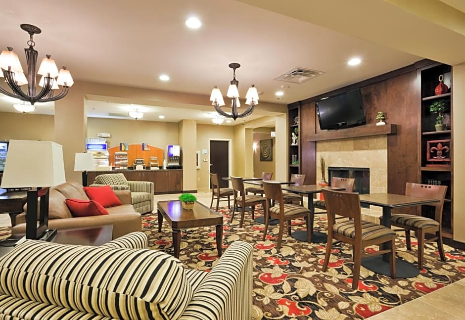 Holiday Inn Express Hotel & Suites Kodak East-Sevierville