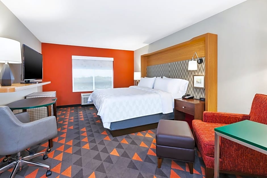 Holiday Inn Hotel And Suites Toledo Southwest - Perrysburg By IHG