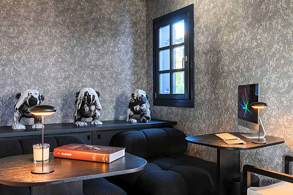 She Mykonos Boutique Hotel