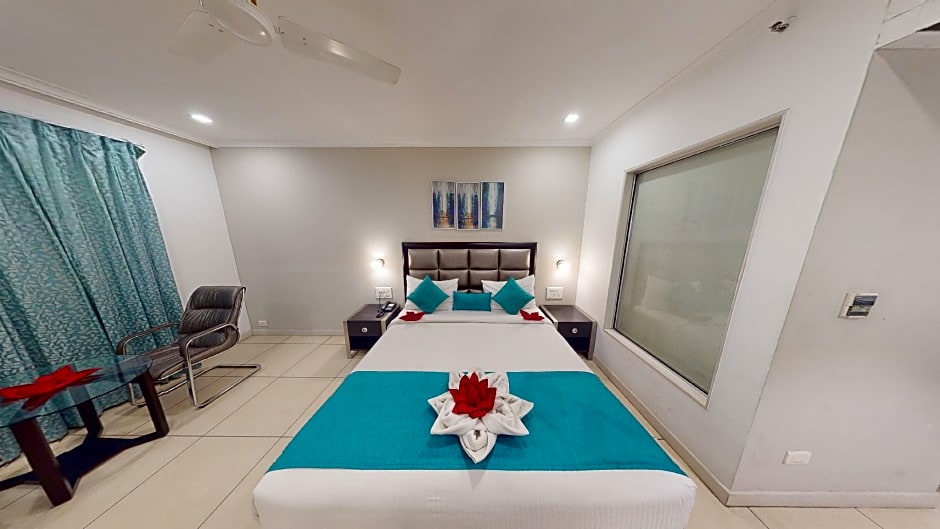 The HQ Hotel