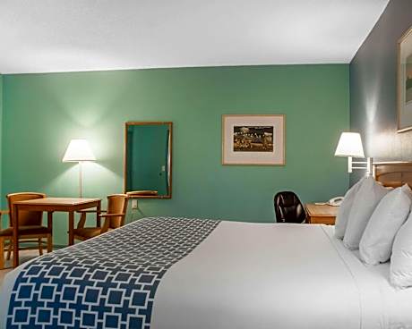 King Room - Accessible/Non-Smoking