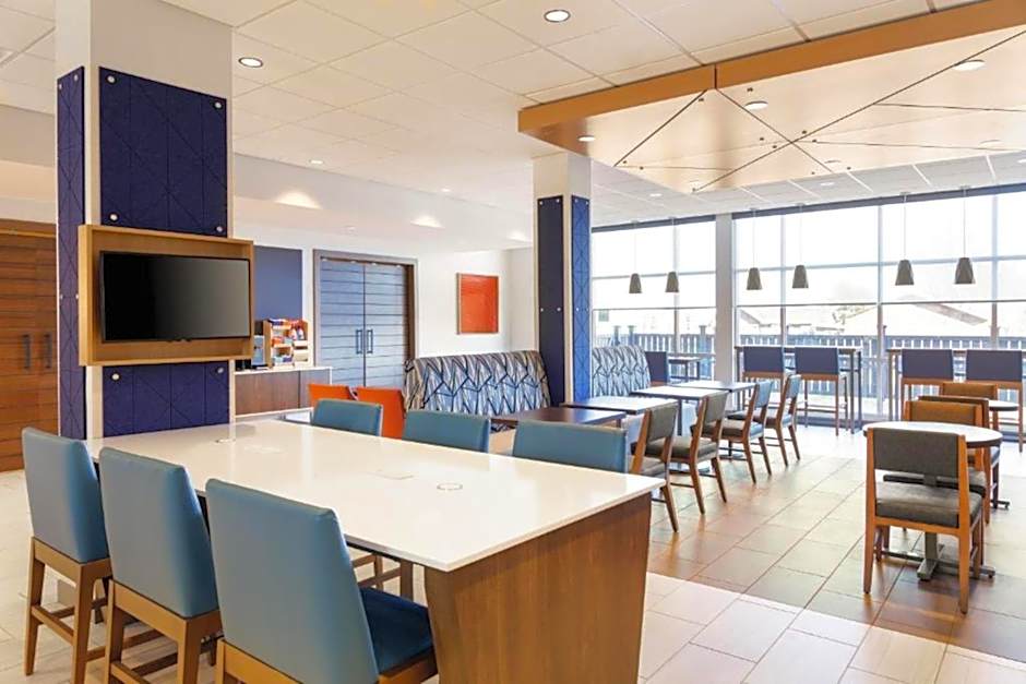 Holiday Inn Express Montgomery East I-85 By IHG
