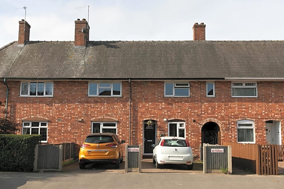 BED AT BOWBRIDGE Double Room