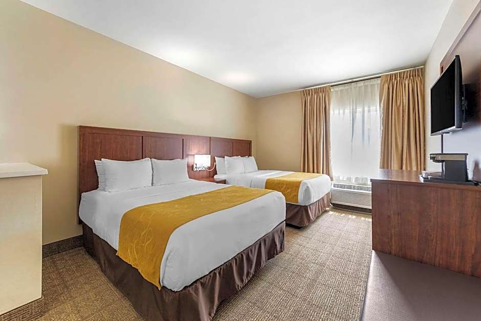 Comfort Suites Tulare