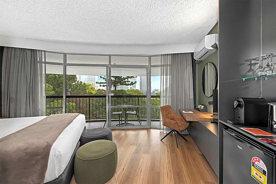 Madison Tower Mill Hotel