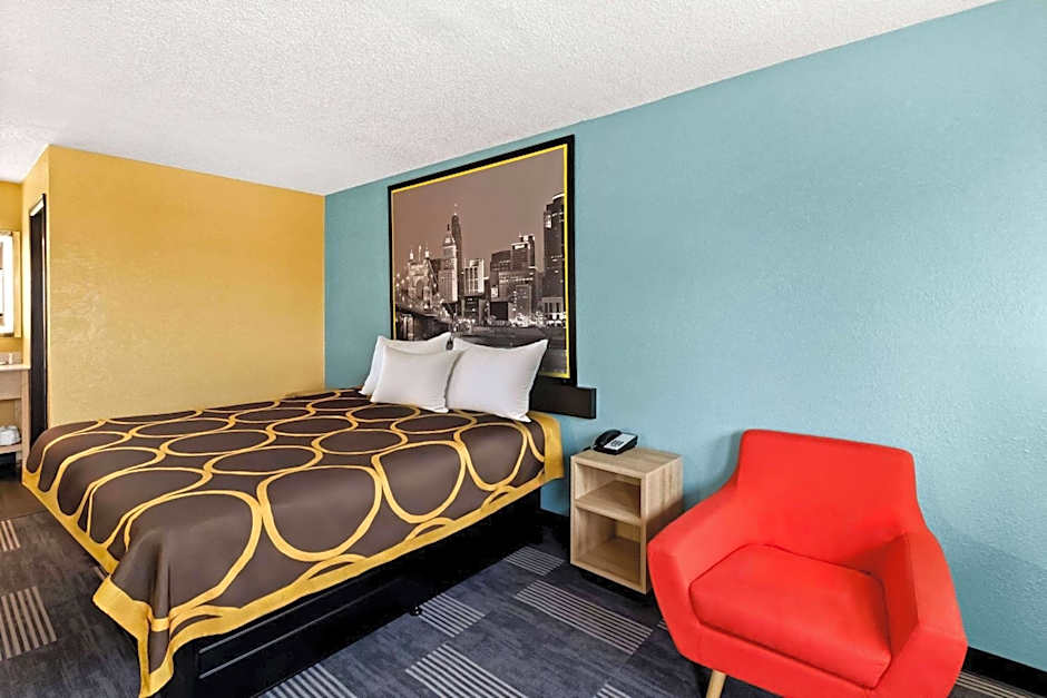 Super 8 by Wyndham Vandalia/Dayton International Airport