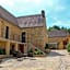 Aux Bories de Marquay, chambres d'hôtes B&B avec piscine et SPA près de Sarlat