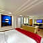 Victoria Crown Plaza Hotel