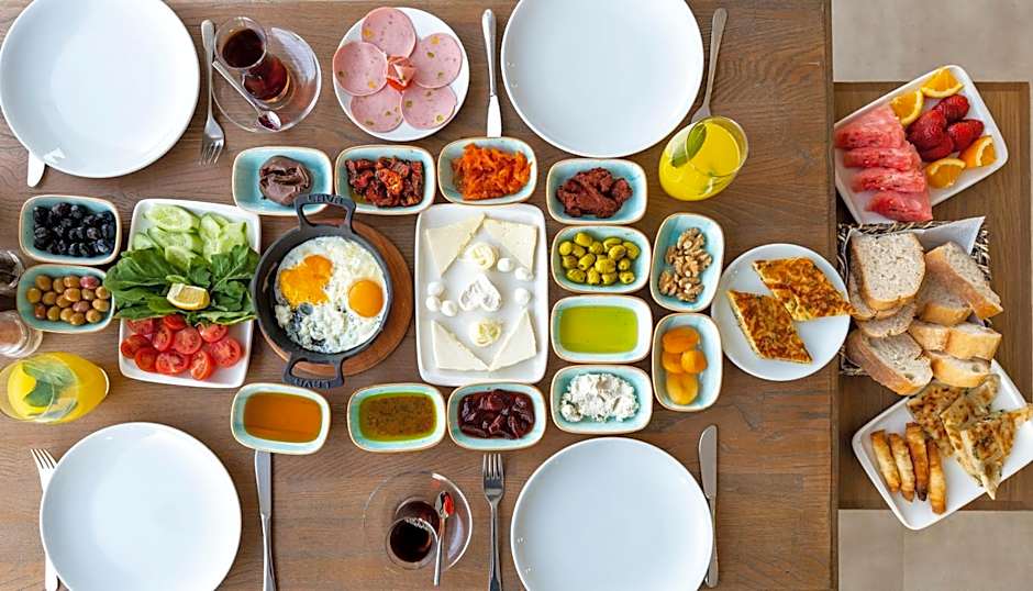 Hanedan Otel Foca Izmir