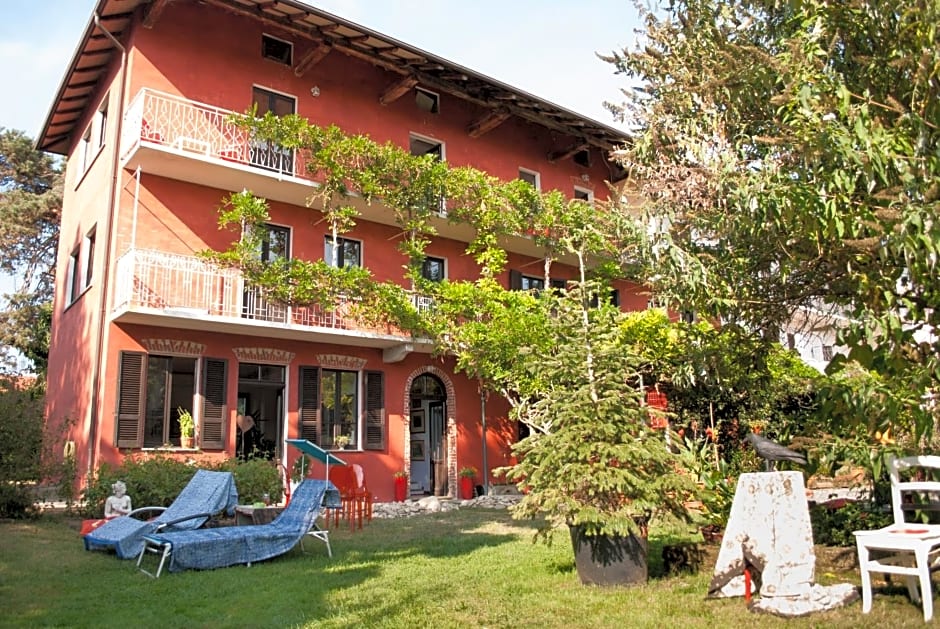 Photo 1 of 26 of Otium B&B