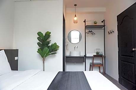 Deluxe Room with City View