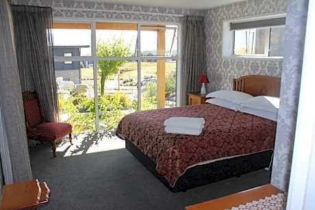 Two-Bedroom Apartment - Ground Floor