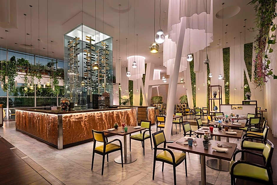 Sheraton Milan Malpensa Airport Hotel & Conference Centre