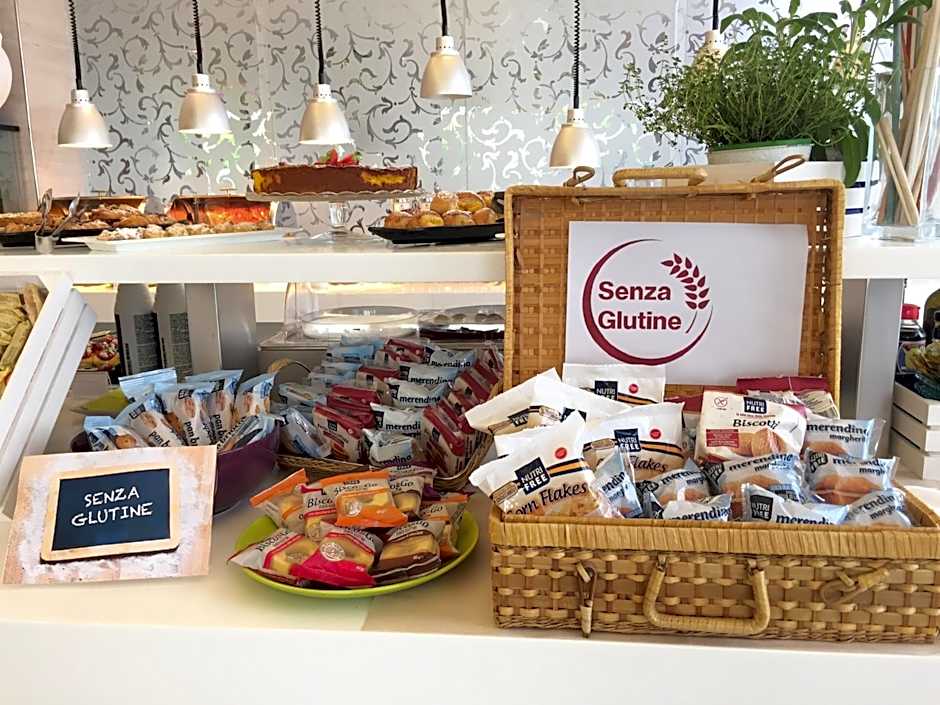 Hotel Liberty Beach - Parking & Beach