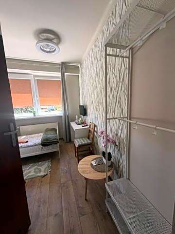 Photo 1 of 11 of Single Room