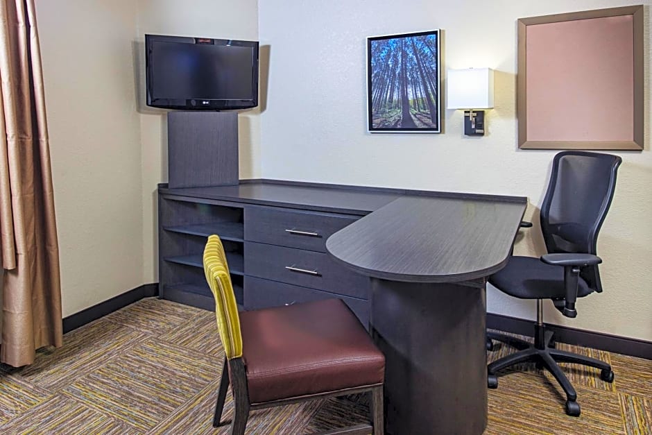 Candlewood Suites Appleton By IHG