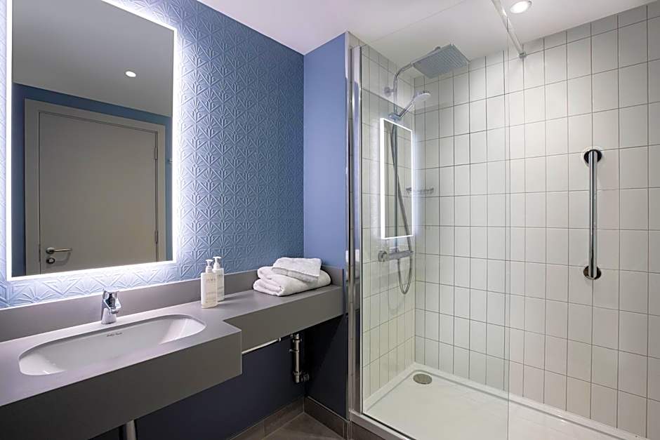 Leonardo Hotel Bristol City