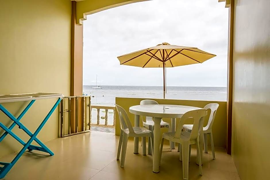 Kellocks' Seaview Apartelle