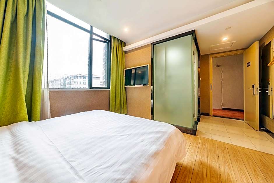 7 Days Inn Dongtai Honglan Road RT-Mart