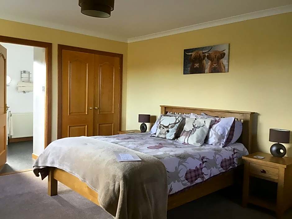 House On The Falls Bed & Breakfast – Portree