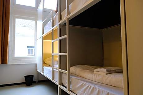 Classic Quadruple Room