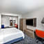 Holiday Inn Express & Suites Houston Space Ctr-Clear Lake By IHG