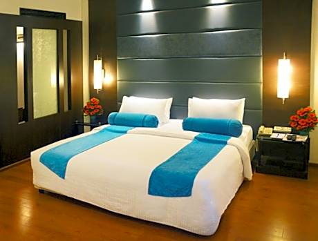 Deluxe Double Room - Book & Unlock Exclusive Deals