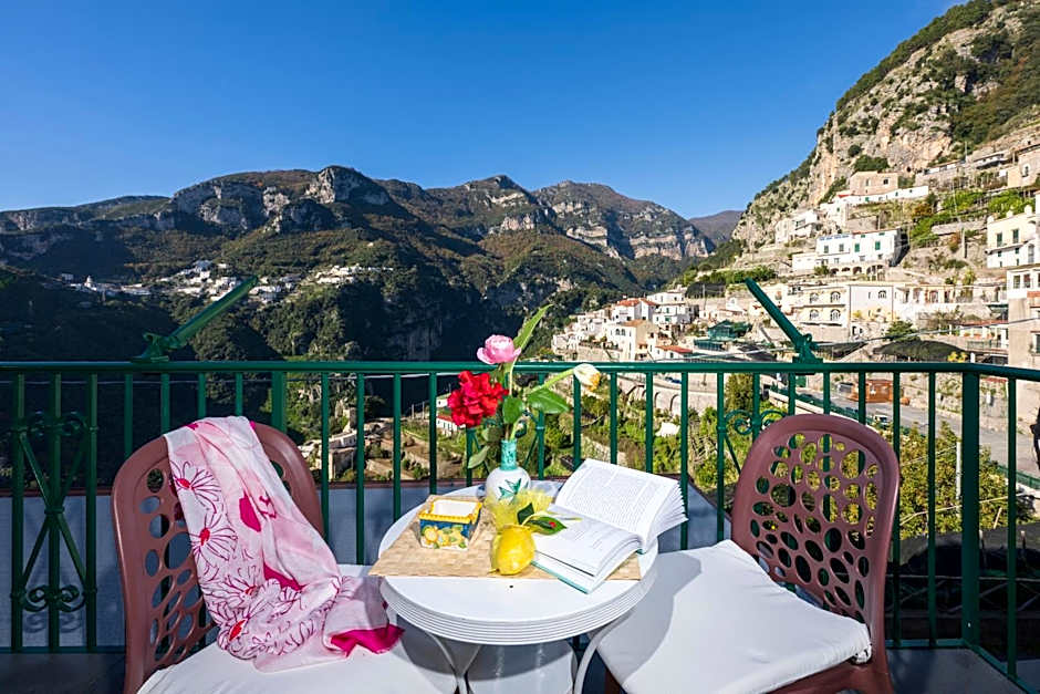 Dint'a Torre Bed and Breakfast