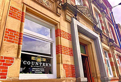 Parr's Bank Hotel