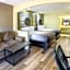 Super 8 by Wyndham Jackson MS Near the Fairgrounds