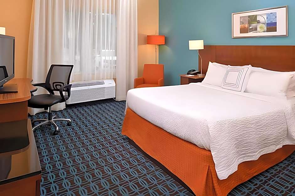 Baymont by Wyndham St. Charles