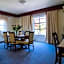 Crithoni's Paradise Hotel