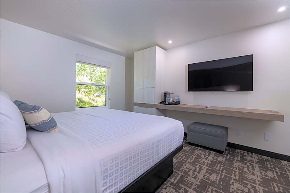 Montclair Inn & Suites at Zion National Park