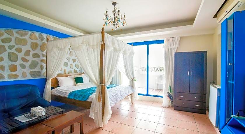 San Torini Bed and Breakfast