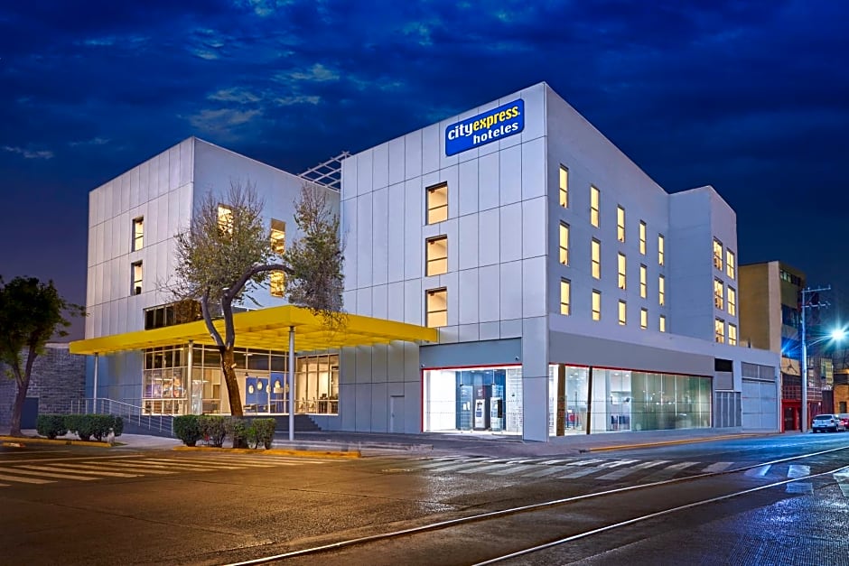 City Express by Marriott Ciudad de México La Villa