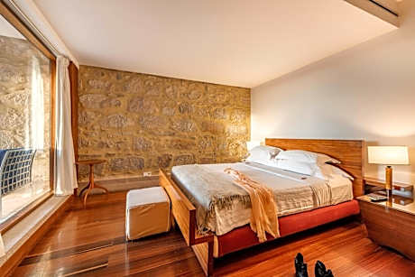 Suite Standard (2 adults + 1 child)