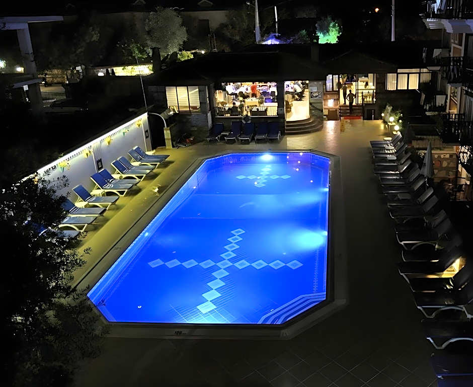 Magic Tulip Beach Hotel