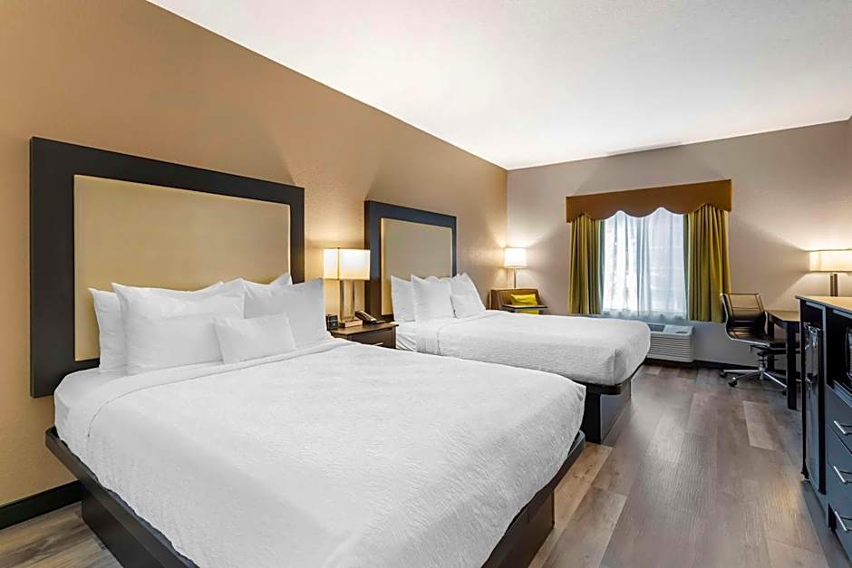 Best Western Plus Des Moines West Inn And Suites