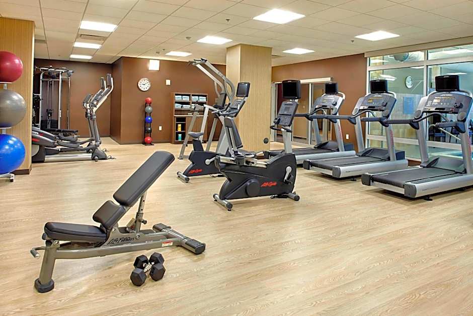 Courtyard by Marriott Akron Downtown