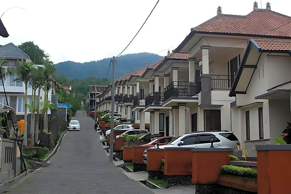 CLV Hotel and Villa