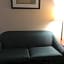 Countryview Inn & Suites