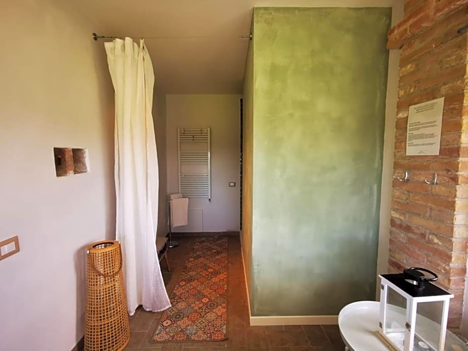 Dolce Farnetta en-Suite Spa & Yoga