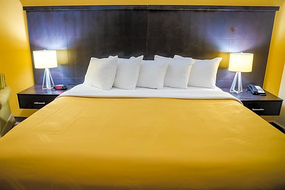 Quality Inn Richmond Hill - Savannah I-95