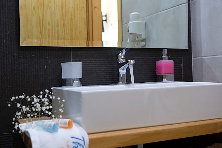 Grand TheoNi Boutique Hotel & Spa